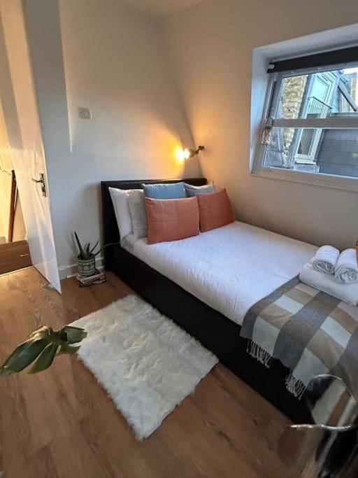 Apartamento Charming Fulham Flat Londres Exterior foto